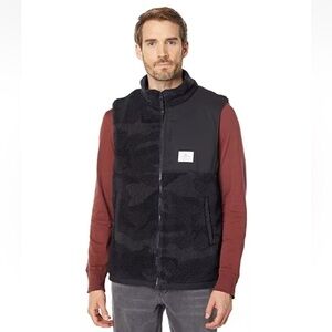 ALPHA INDUSTRIES Mens Fleece Camouflage Mixed Media Utility Vest